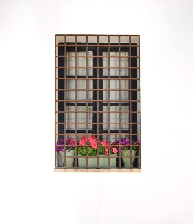 Suites La Posada De Pilar Kordoba Bagian luar foto
