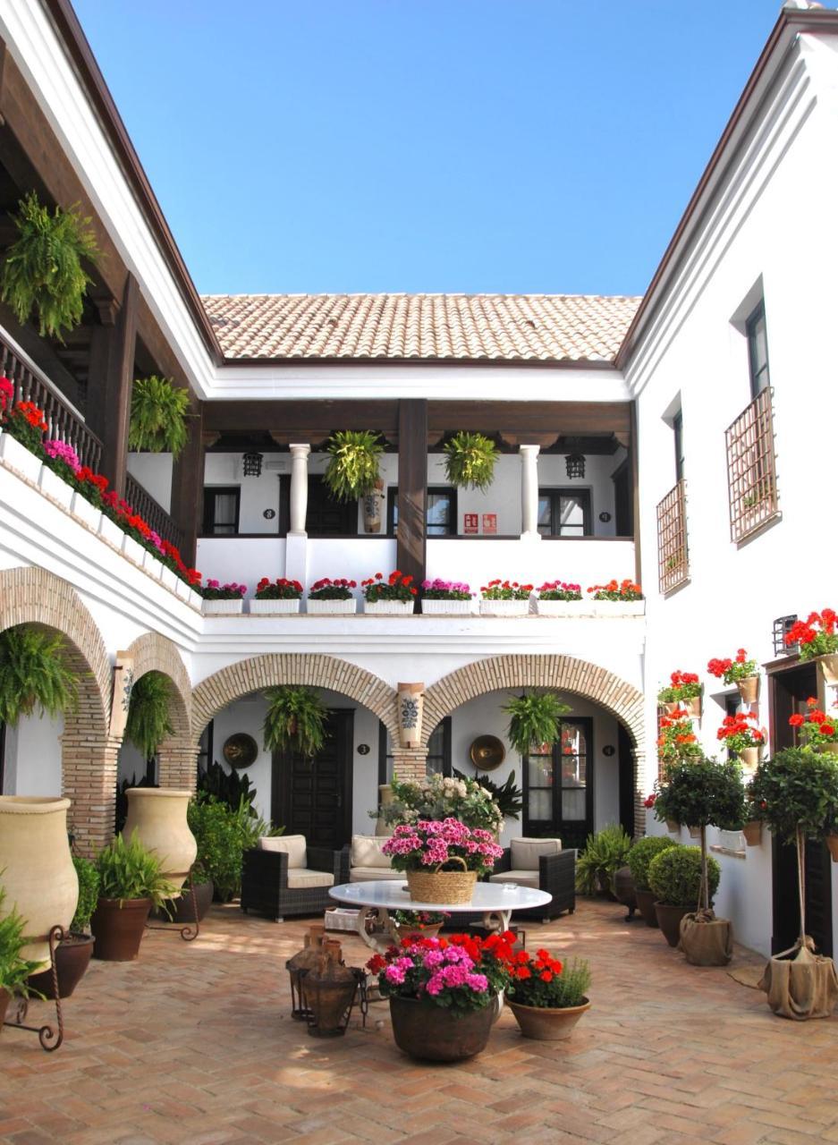 Suites La Posada De Pilar Kordoba Bagian luar foto